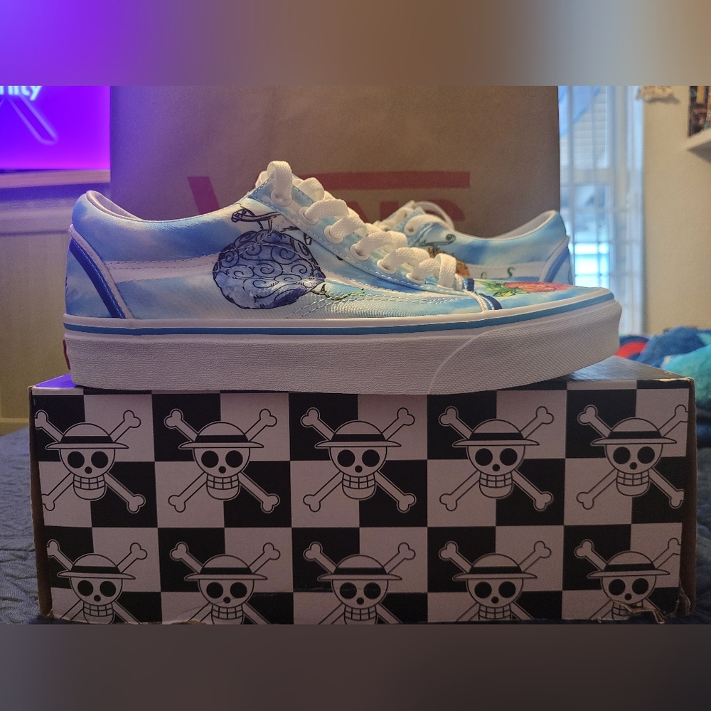Vans X One Piece Old Skool Sneakers Devil Fruit 6.5M 8W